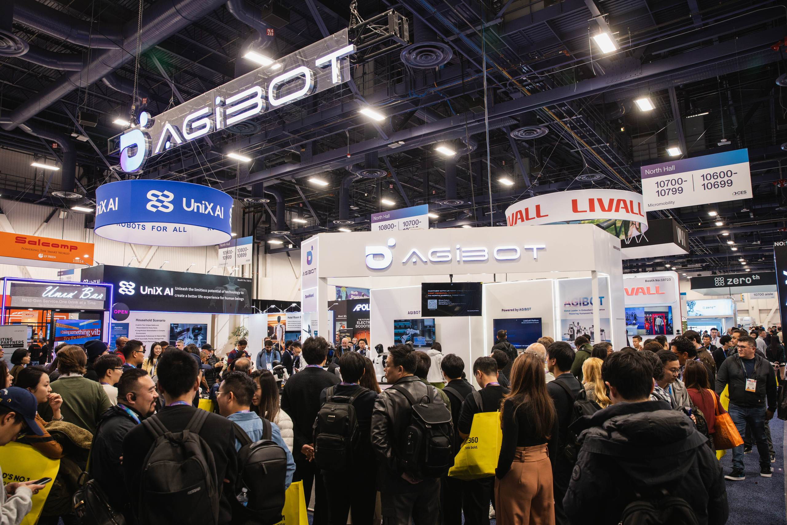 milan.com米兰亮相CES 2026，展示具身智能全栈生态